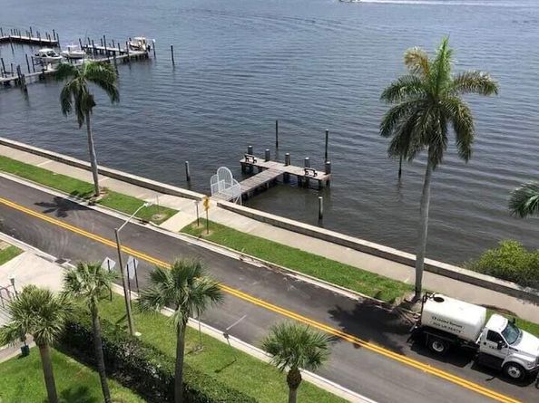 3800 Washington Road 806, West Palm Beach FL 33405