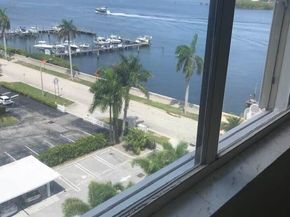 3800 Washington Road 806, West Palm Beach FL 33405