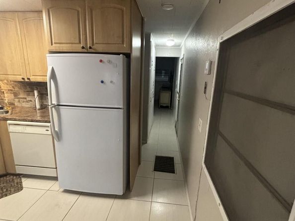 562 NE 47th St, Lot 393, Deerfield Beach FL 33064