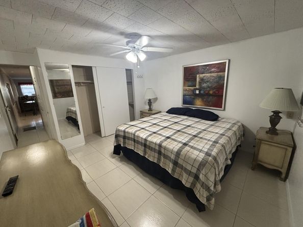 562 NE 47th St, Lot 393, Deerfield Beach FL 33064