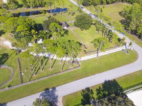 5245 Cougars Prowl, Lake Worth FL 33467