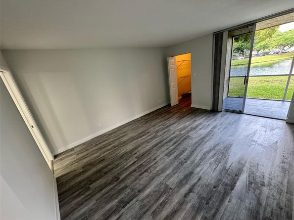 Undisclosed Address #FX-10535837, Lauderdale Lakes FL 33319