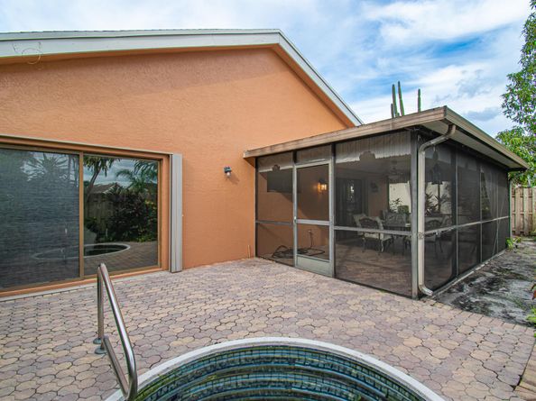 7566 Martinique Boulevard, Boca Raton FL 33433