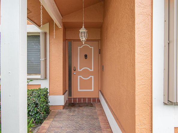 7566 Martinique Boulevard, Boca Raton FL 33433