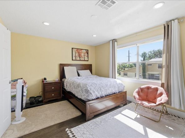 3370 Beau Rivage Dr 2X, Pompano Beach FL 33064