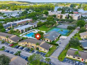 3370 Beau Rivage Dr 2X, Pompano Beach FL 33064