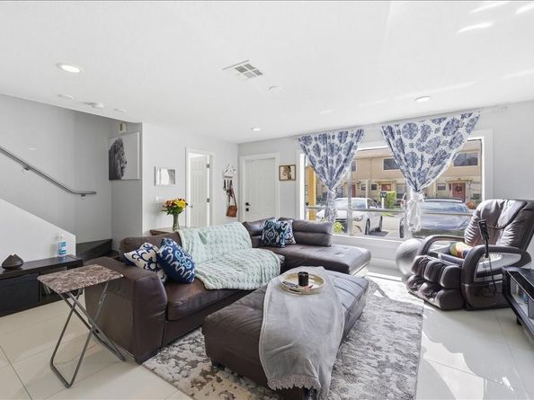 3370 Beau Rivage Dr 2X, Pompano Beach FL 33064