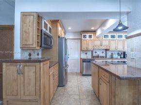 1690 NE 25th Avenue, Pompano Beach FL 33062