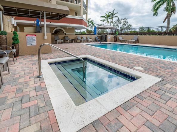 2011 N Ocean Blvd 1605, Fort Lauderdale FL 33305