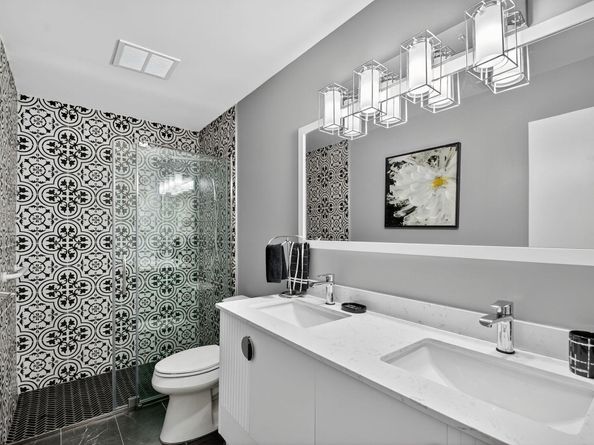 6750 Versailles Court, Lake Worth FL 33467