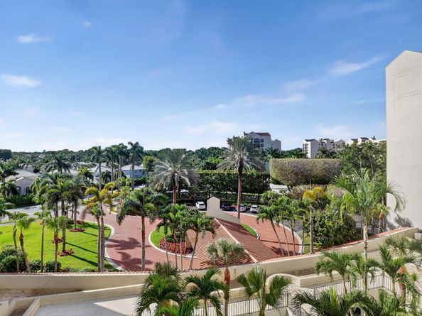 7351 Promenade Drive F502, Boca Raton FL 33433