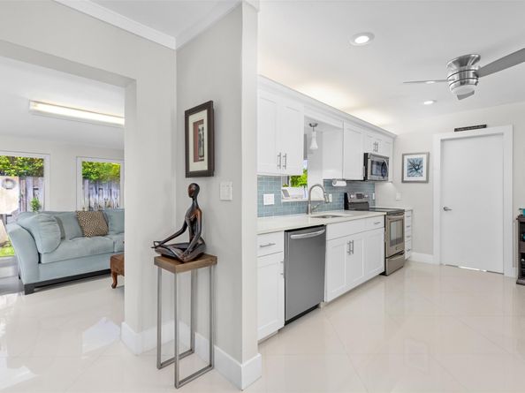 5401 NE 17th Ter, Fort Lauderdale FL 33334