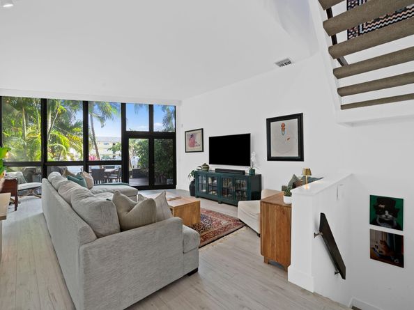 3016 NE 49th St 4, Fort Lauderdale FL 33308