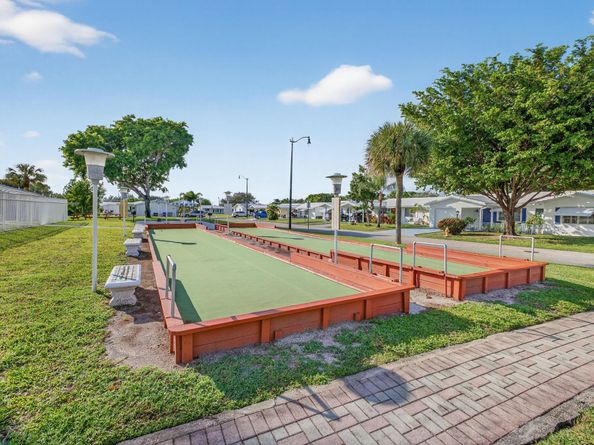 2550 E Golf Blvd, Pompano Beach FL 33064