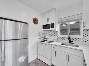 513 SW 15th St, Fort Lauderdale FL 33315