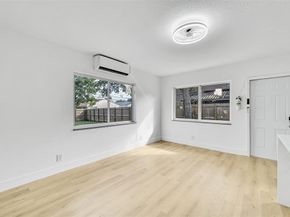 513 SW 15th St, Fort Lauderdale FL 33315