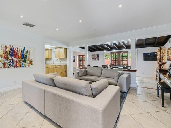 1213 Cordova Rd, Fort Lauderdale FL 33316