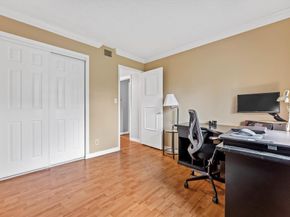 2761 S Oakland Forest Dr 204, Oakland Park FL 33309