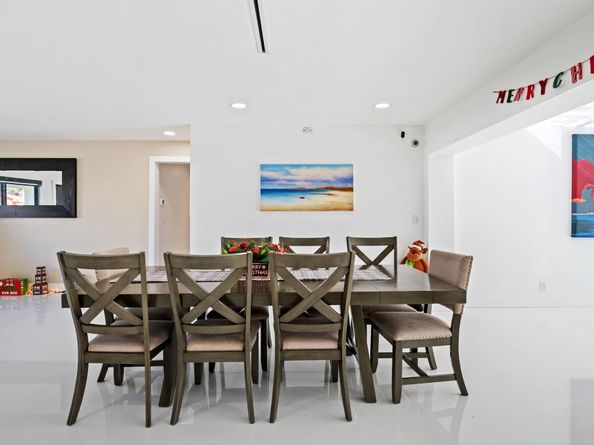 4314 Roosevelt St, Hollywood FL 33021