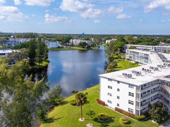1081 Westbury H 1081, Deerfield Beach FL 33442