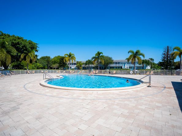 1081 Westbury H 1081, Deerfield Beach FL 33442