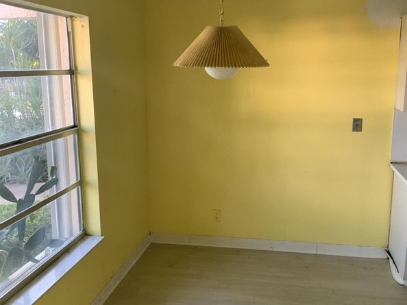 1621 NW 18th Avenue 102, Delray Beach FL 33445