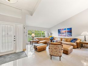 1011 NW 193rd Ave, Pembroke Pines FL 33029