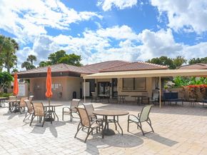 9259 Vista Del Lago 18J, Boca Raton FL 33428