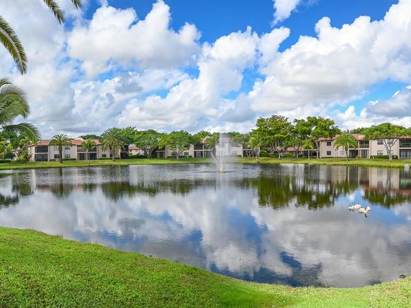 9259 Vista Del Lago 18J, Boca Raton FL 33428