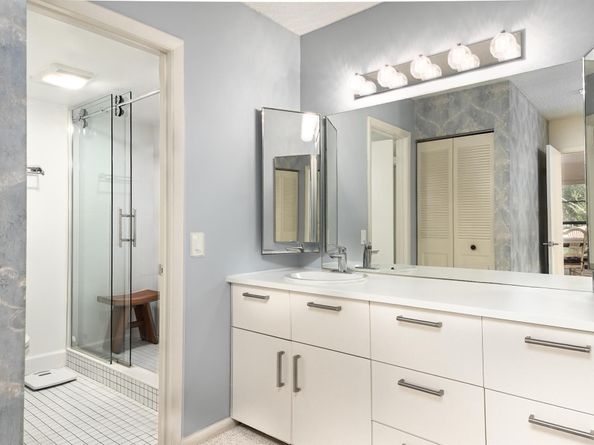 9259 Vista Del Lago 18J, Boca Raton FL 33428