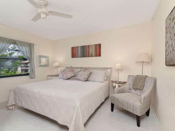 9259 Vista Del Lago 18J, Boca Raton FL 33428