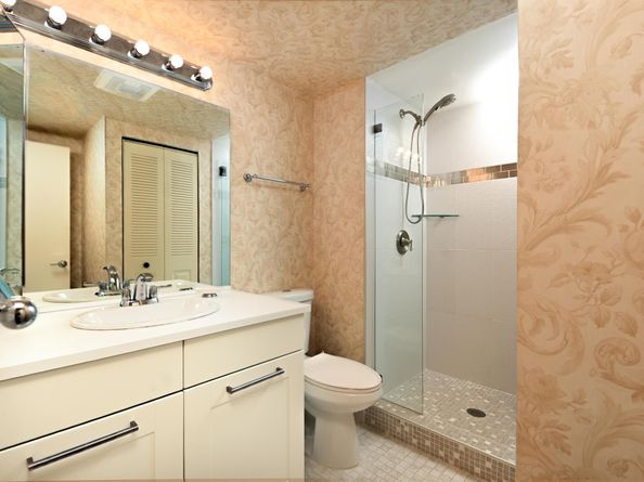 9259 Vista Del Lago 18J, Boca Raton FL 33428