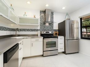 9259 Vista Del Lago 18J, Boca Raton FL 33428