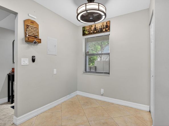 4400 NW 20th St 454, Coconut Creek FL 33066