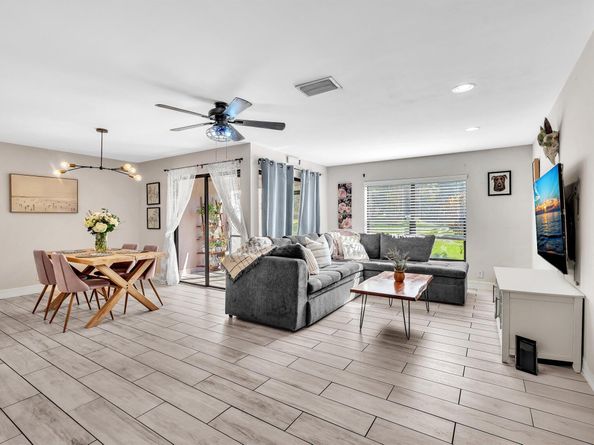 4441 NW 22nd Road 414, Coconut Creek FL 33066