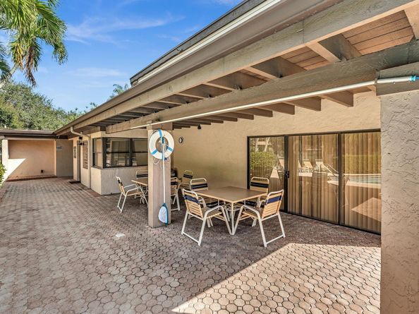 4441 NW 22nd Road 414, Coconut Creek FL 33066