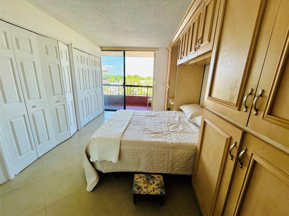 7040 Coral Way 501, Miami FL 33155