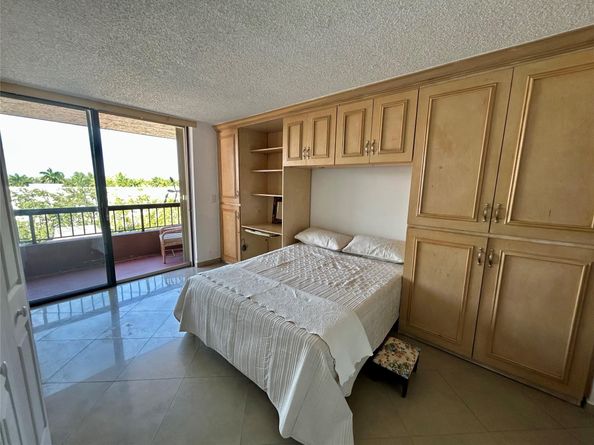 7040 Coral Way 501, Miami FL 33155