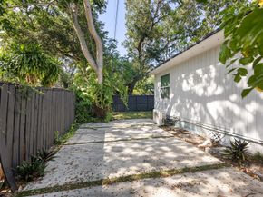 615 SW 14th Ave, Fort Lauderdale FL 33312