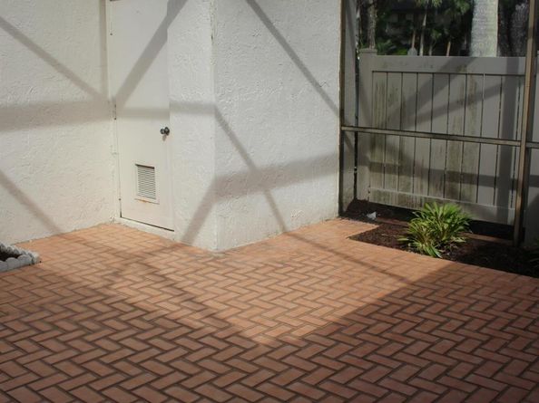 4635 Carambola Circle N 2717, Coconut Creek FL 33066