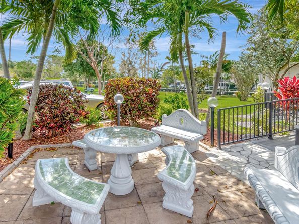 453 Richmond F 453, Deerfield Beach FL 33442