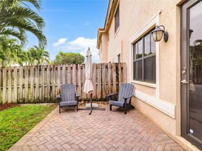 9627 Town Parc Cir S., Parkland FL 33076