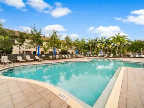 9627 Town Parc Cir S., Parkland FL 33076