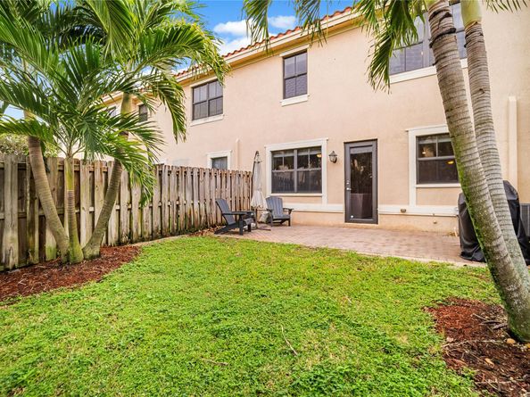 9627 Town Parc Cir S., Parkland FL 33076