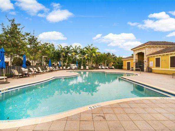 9627 Town Parc Cir S., Parkland FL 33076