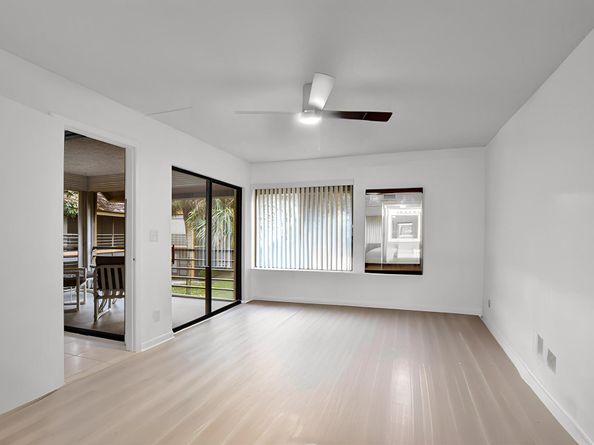 11255 Green Lake Drive 202, Boynton Beach FL 33437