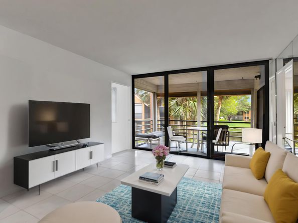 11255 Green Lake Drive 202, Boynton Beach FL 33437