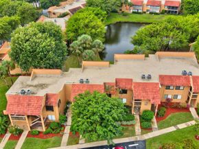 11255 Green Lake Drive 202, Boynton Beach FL 33437