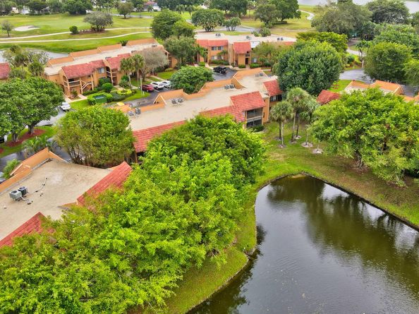 11255 Green Lake Drive 202, Boynton Beach FL 33437