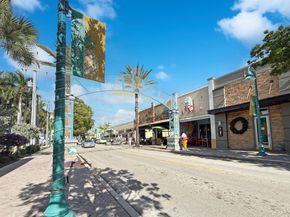 200 NE 2nd Avenue 414, Delray Beach FL 33444